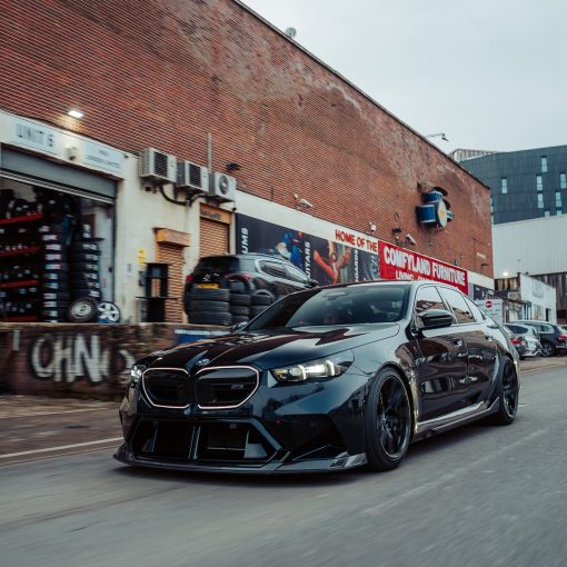 MHC+ BMW G90 M5 Full Carbon Fibre Exterior Body Kit - Image 19