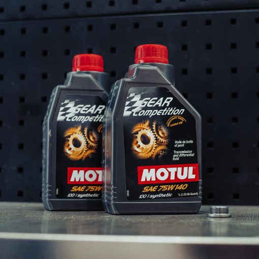 Motul Gear Competition 75W140 Limited Slip Differential (LSD) 100% Synthetic Transmission Oil - Image 4