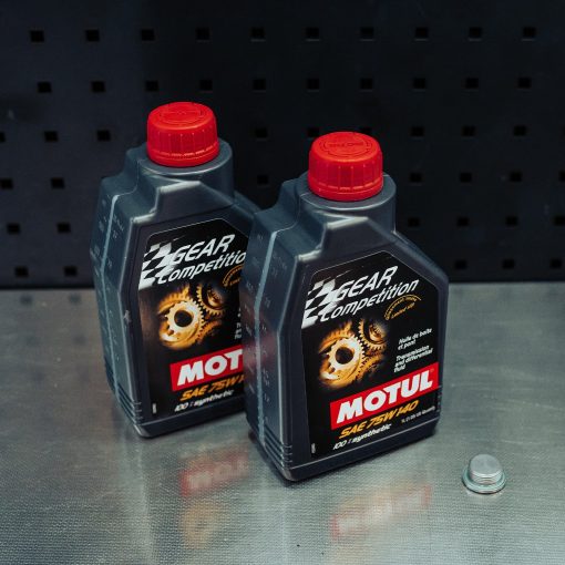 Motul Gear Competition 75W140 Limited Slip Differential (LSD) 100% Synthetic Transmission Oil - Image 5